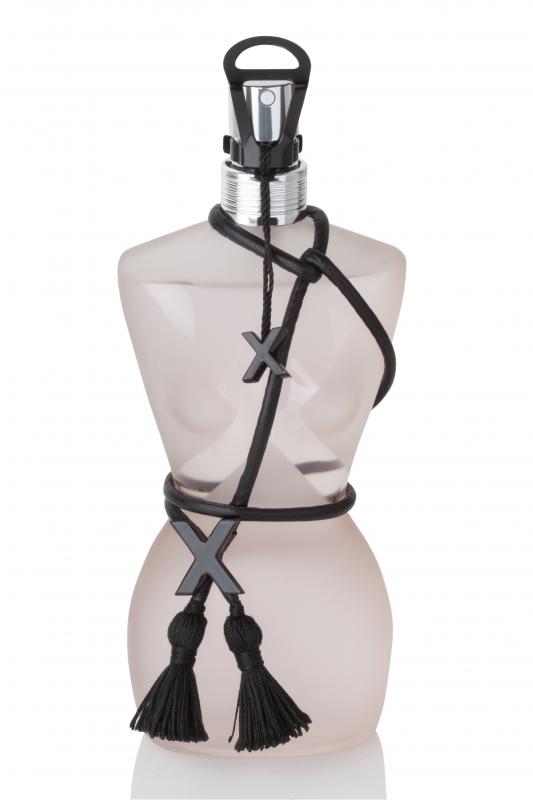 Jean Paul Gaultier Classique limited edition "Lien d'Abandon" Modelmaking Jean Paul Gaultier Classique limited edition "Lien d'Abandon" Modelmaking